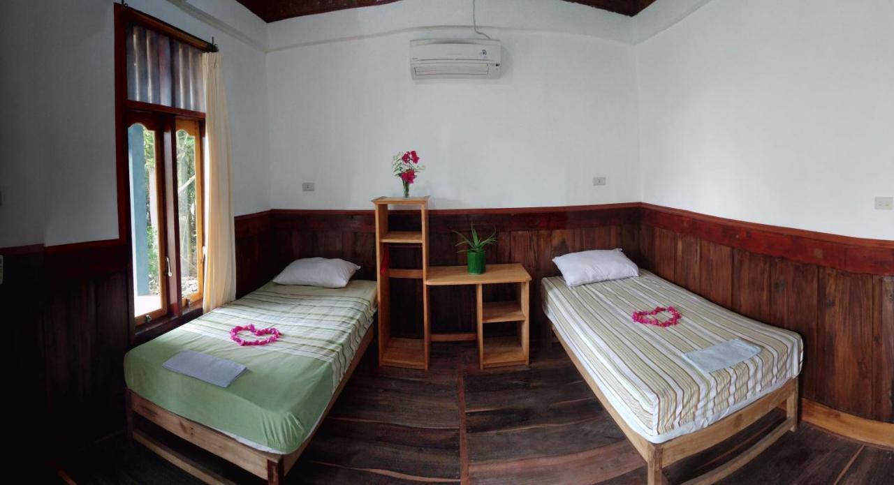 New Raya - Nias Beach Bungalows Lagudri Extérieur photo