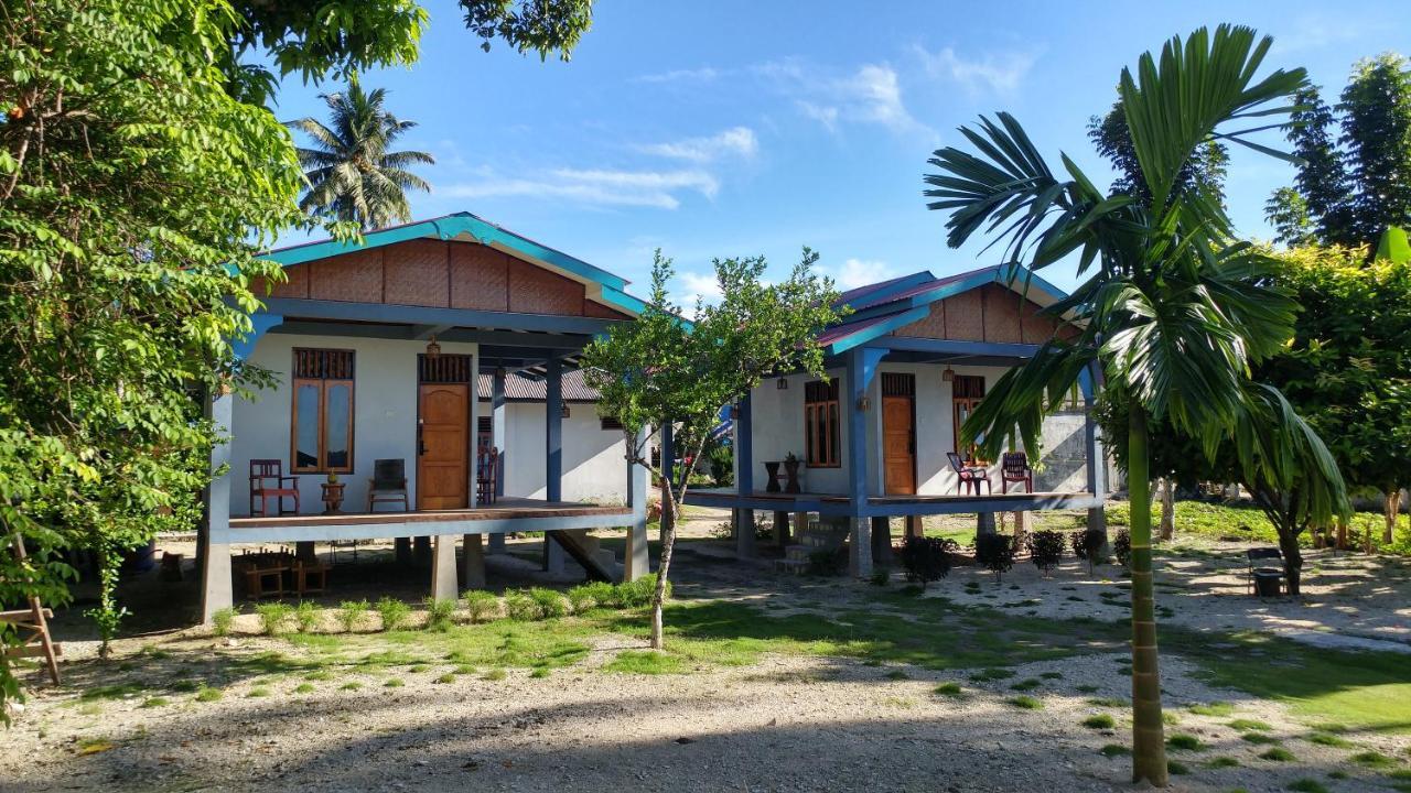 New Raya - Nias Beach Bungalows Lagudri Extérieur photo